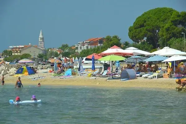 Ferienwohnung Mit Grill Und Gemeinschaftspool Croatia