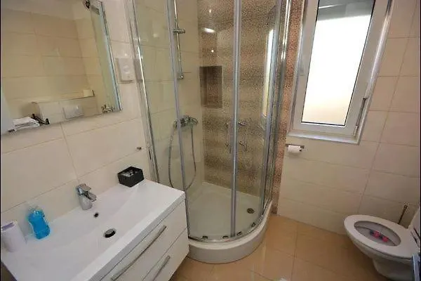 Ferienwohnung Mit Grill Und Gemeinschaftspool